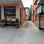 Casa-doya In Centro Muralto