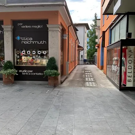 Casa-doya In Centro Muralto