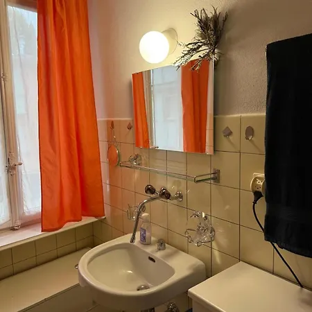 Casa-doya In Centro * Muralto