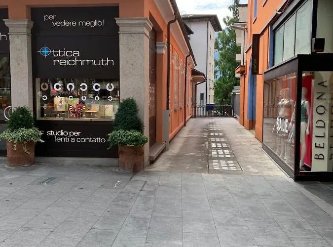 Casa-doya In Centro Muralto