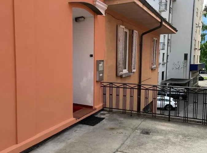 Casa-doya In Centro 아파트 Muralto